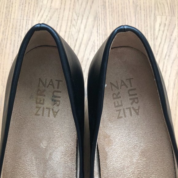 Naturalizer Women's Black High Heels | Size 7M - Picture 4 of 9